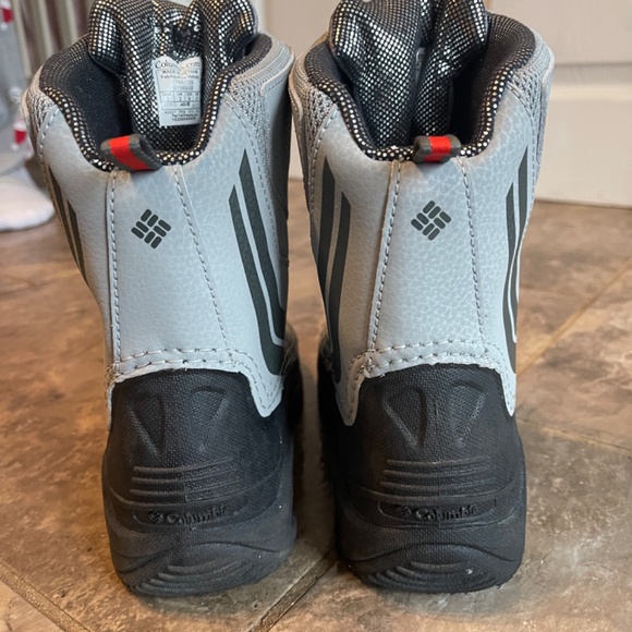 Columbia Waterproof Boots - Picture 4 of 8